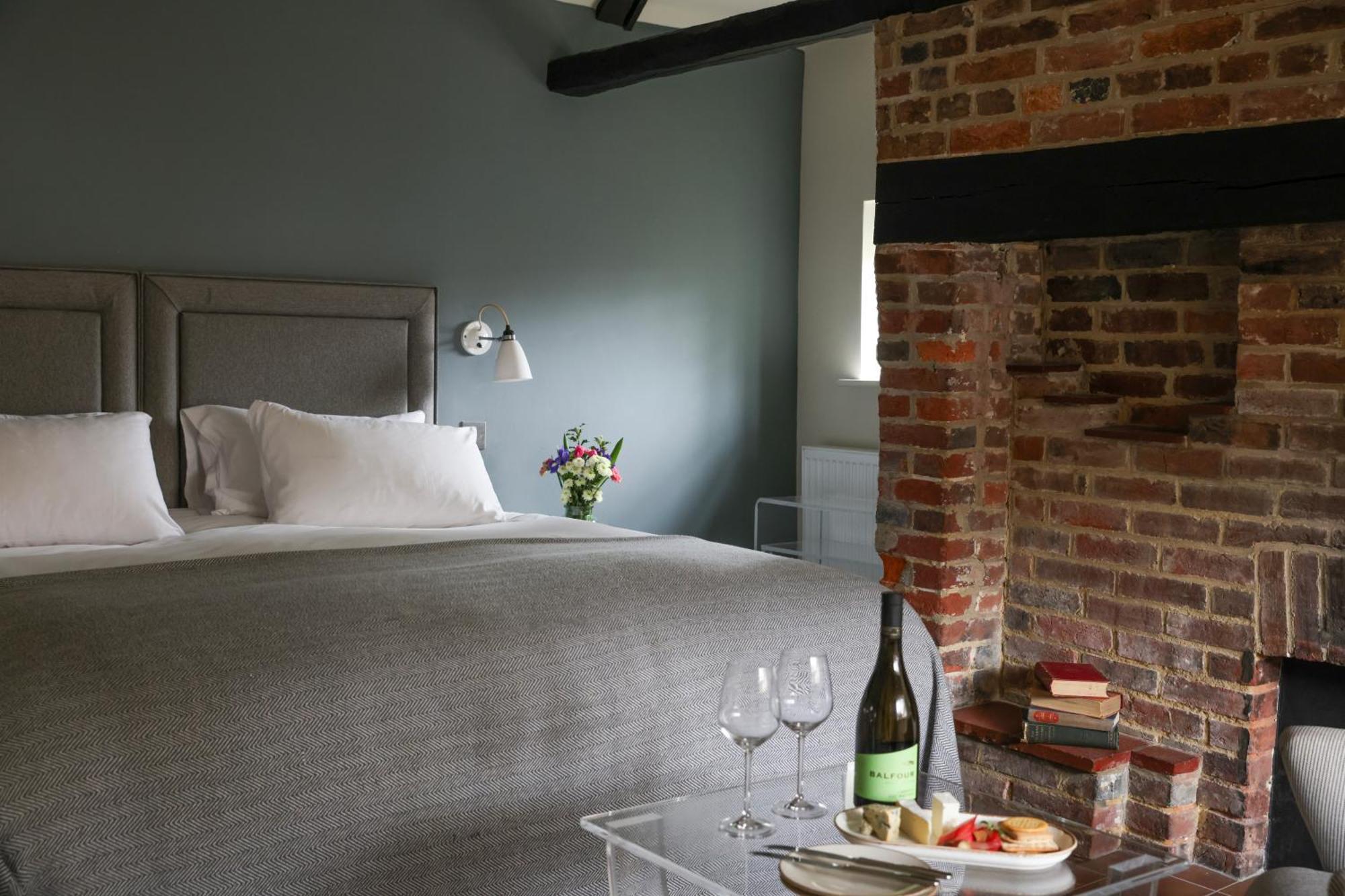 The Swan At Forest Row Extérieur photo